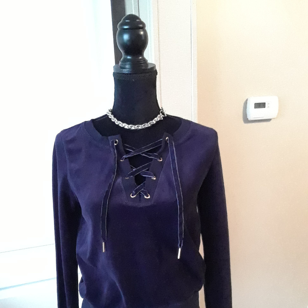𝅺betsey Johnson Performance Top Size XS